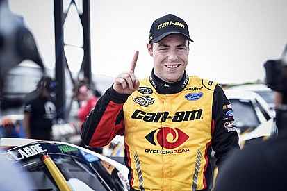 Alex Labbe scores second NASCAR win of week, takes points lead