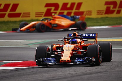 Alonso szerint a McLaren közelebb került az élmezőnyhöz
