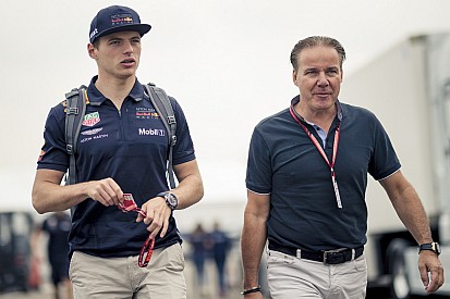 Verstappen over Ocon: “Ik kon ook naar juniorprogramma, maar hield zelf regie”