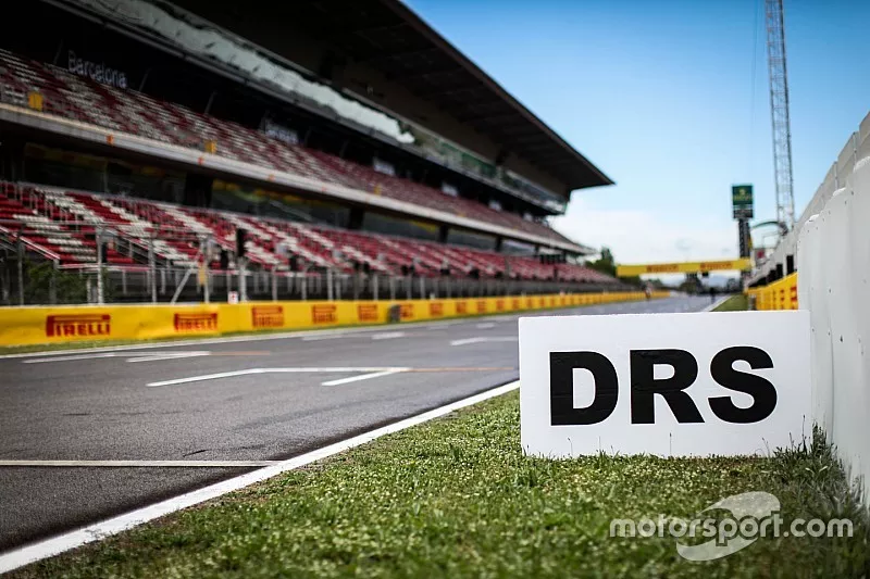 Se&ntilde;al de DRS y vista de pista