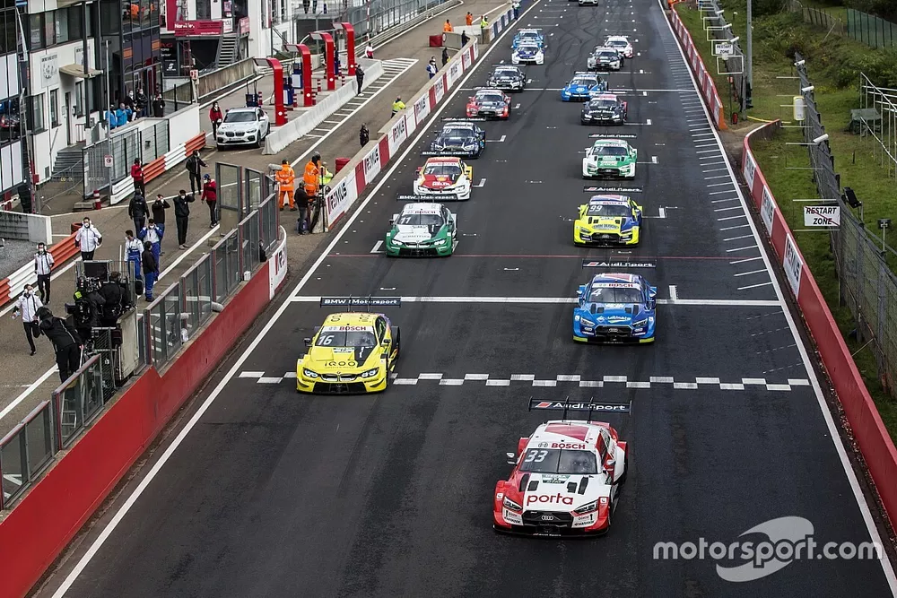 Start action, Ren&eacute; Rast, Audi Sport Team Rosberg, Audi RS 5 DTM leads