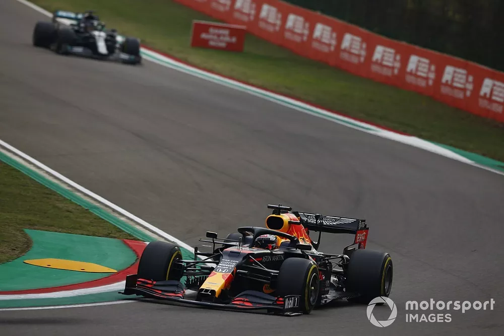 Max Verstappen, Red Bull Racing RB16, Lewis Hamilton, Mercedes F1 W11