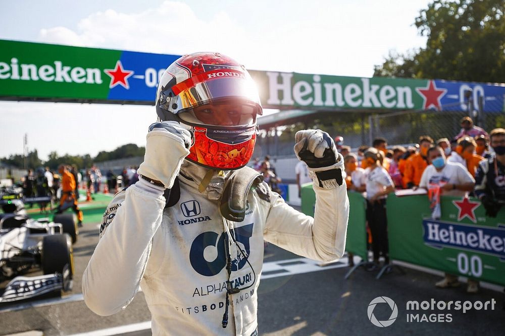 Pierre Gasly, AlphaTauri, 1st position, celebrates his win 
