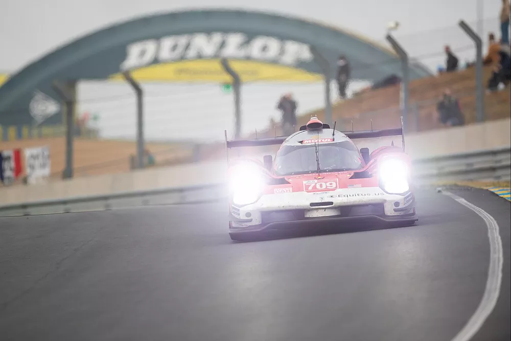 #709 Glickenhaus Racing Glickenhaus 007 LMH Hypercar, Ryan Briscoe, Richard Westbrook, Romain Dumas