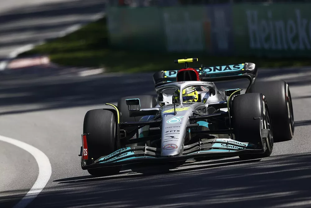Lewis Hamilton, Mercedes W13