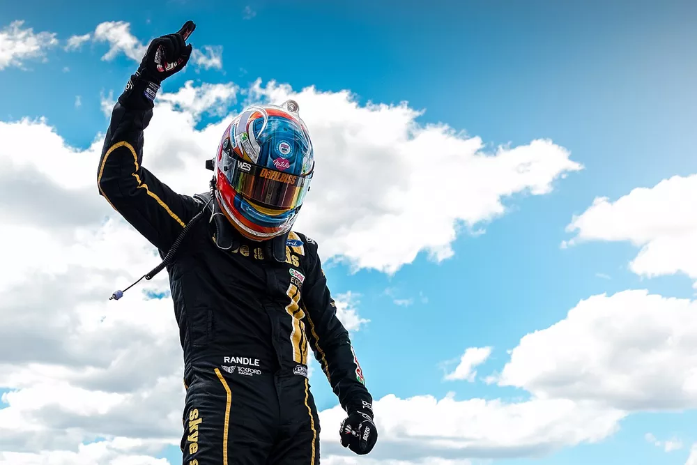 Thomas Rundle How Randle went from fighting cancer to battling for Supercars contention