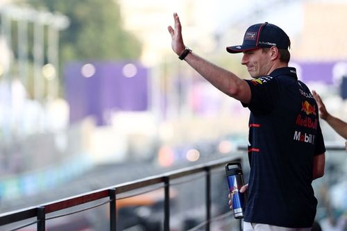 Max Verstappen anuncia el nacimiento de su primera hija antes del GP de Miami