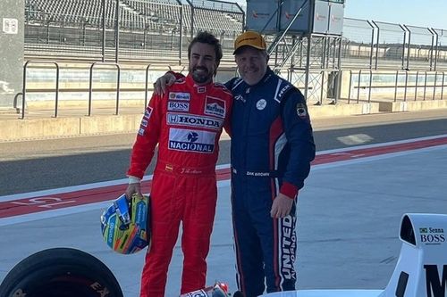 F1: Alonso usa McLaren de Senna em testes com Bortoleto em Aragón