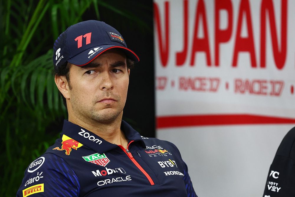 Sergio Perez, Red Bull Racing, participando da coletiva de imprensa da FIA