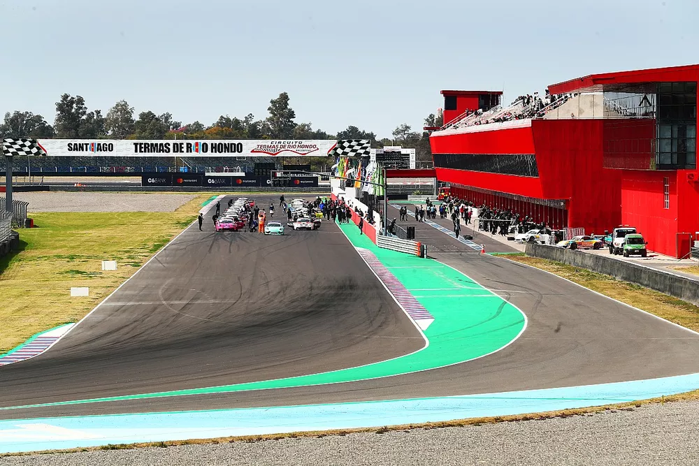 Porsche Cup C6 Bank Mastercard em Termas de R&iacute;o Hondo
