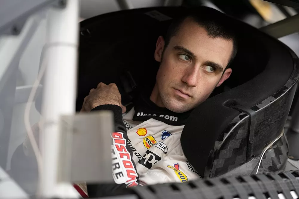 Austin Cindric, Team Penske, Discount Tire Ford Mustang