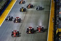 Hamilton neemt het op voor Vettel: "Verstappen zat in de dode hoek"