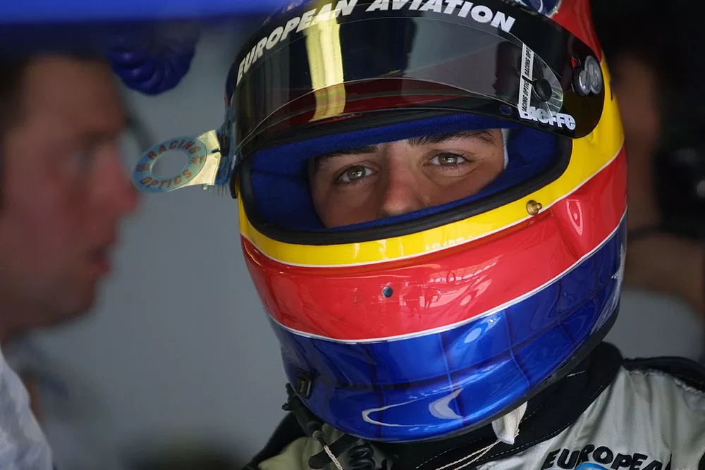 Fernando Alonso, Minardi