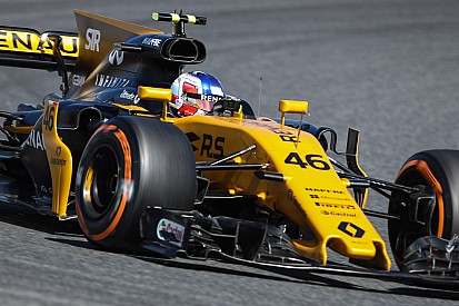 Pirelli étudie un changement de sélection pour Silverstone