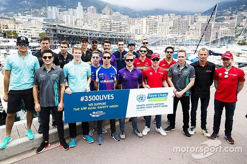 Drivers group photo