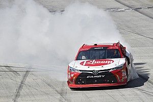 Ryan Preece wins Bristol Xfinity race and $100,000 Dash4Cash bonus