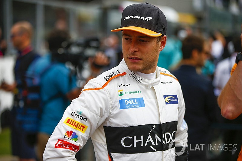 Vandoorne akan tinggalkan McLaren di akhir F1 2018