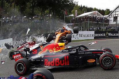 FIA ungkap alasan tak menskors Hulkenberg seperti Grosjean 2012