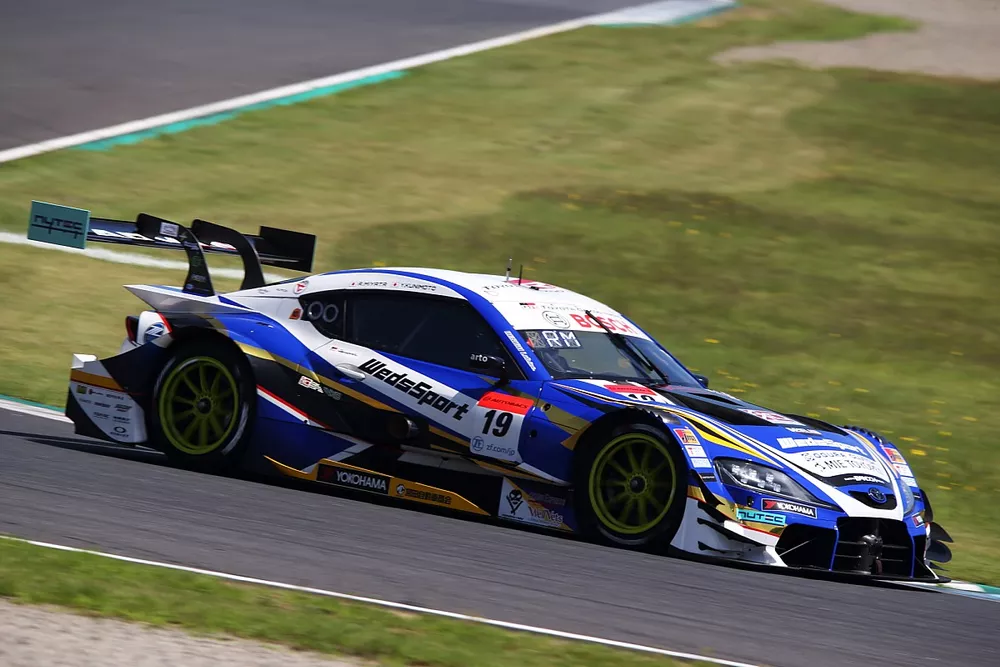 #19 WedsSport ADVAN GR Supra