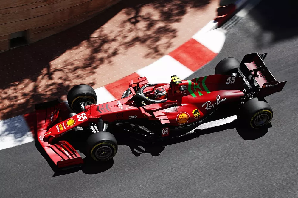 Carlos Sainz Jr., Ferrari SF21