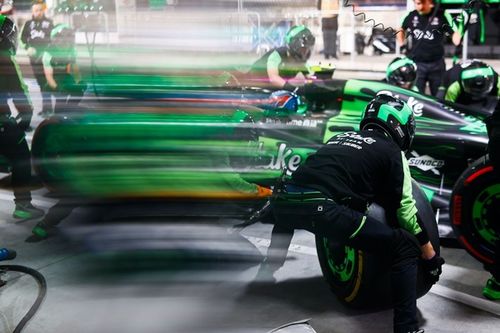 Análisis: Por qué Audi F1 abre una sede en Reino Unido imitando a Haas