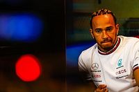 F1: Hamilton diz que tem sofrido “muito mais dores de cabeça” este ano