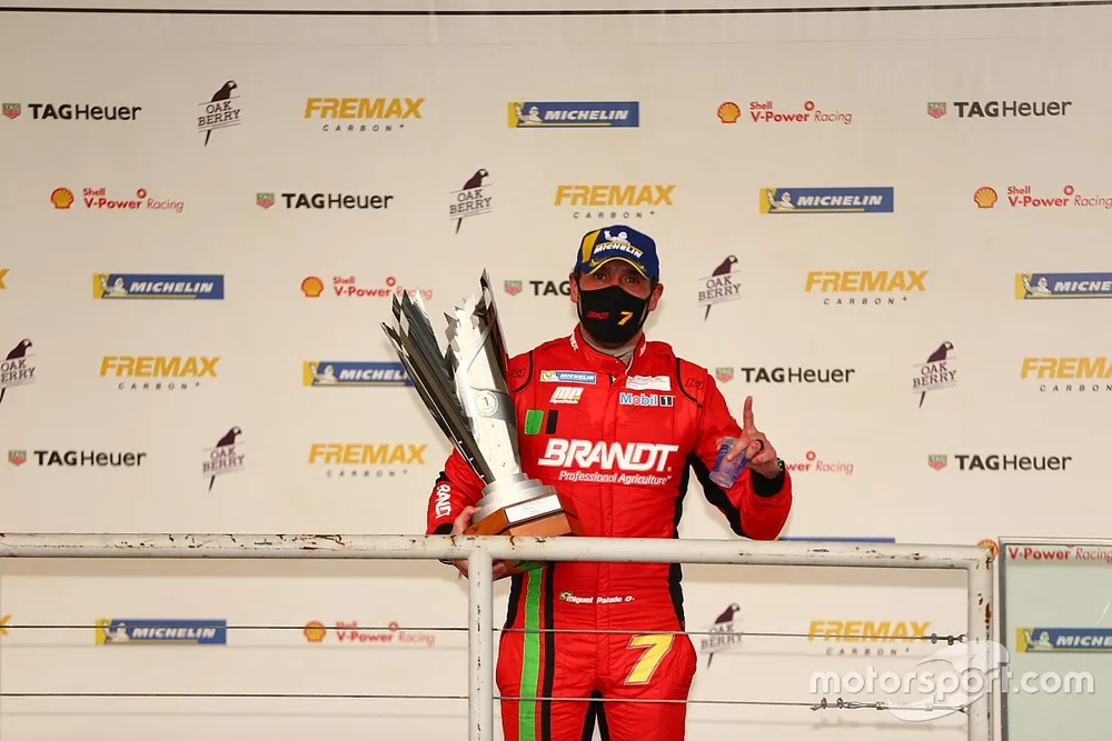 Miguel Paludo no p&oacute;dio