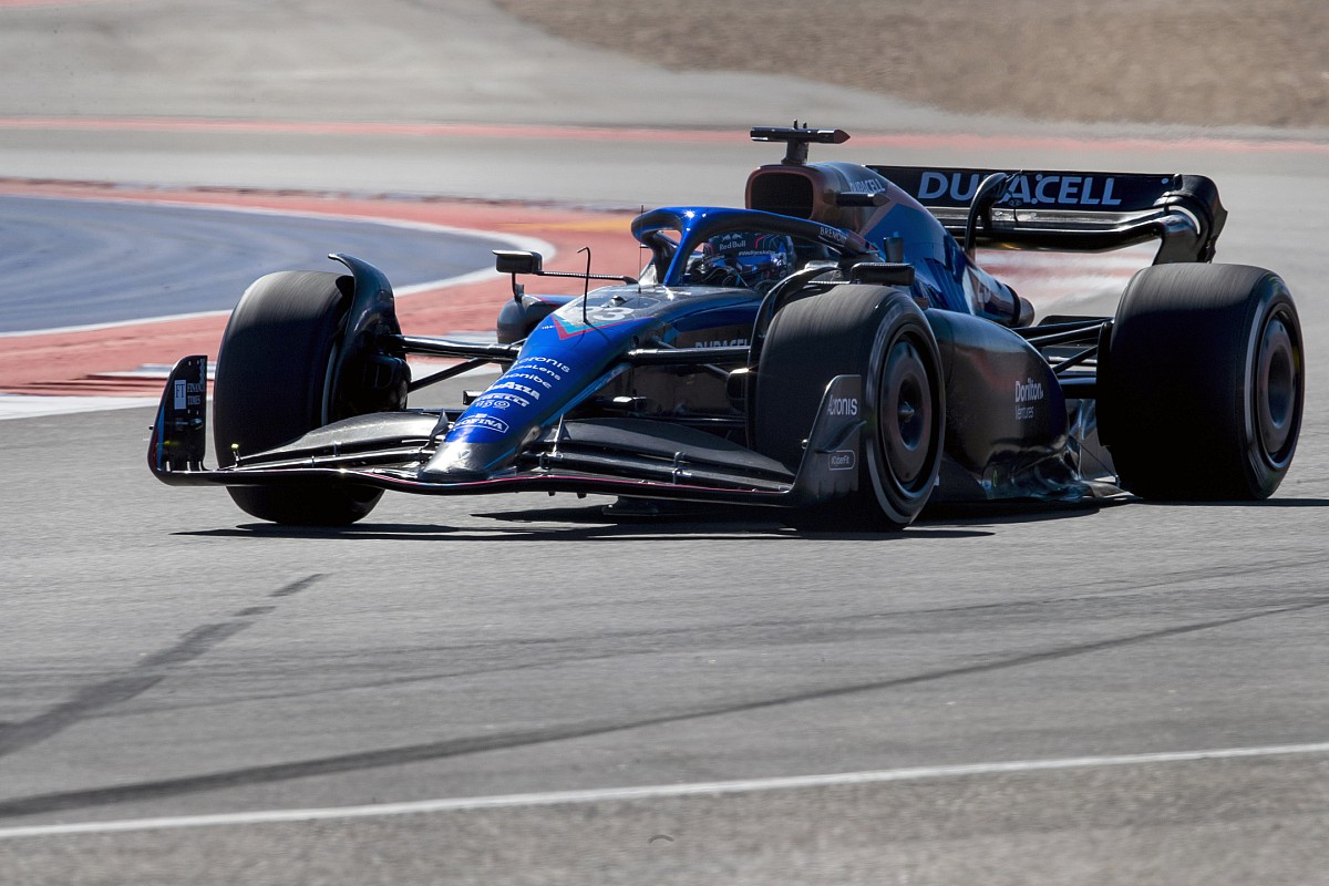 Albon: Williams' 2022 car could have been 'much quicker' with