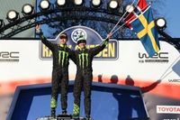 Syn dołączy do ojca