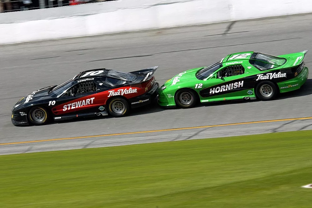 Tony Stewart and Sam Hornish Jr.