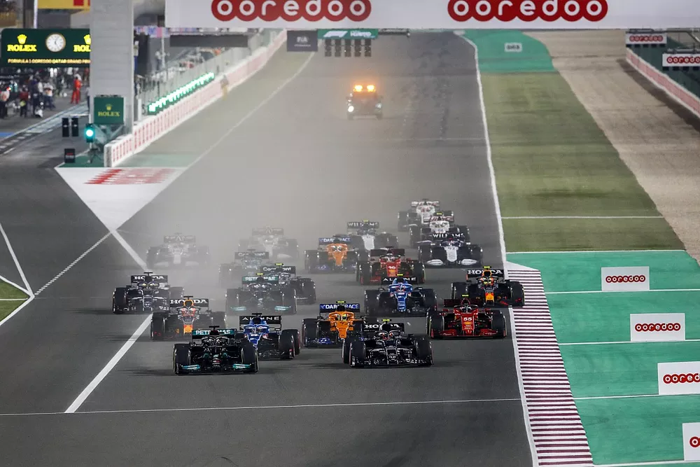 لويس هاميلتون، مرسيدس وبيير غاسلي، ألفا تاوري وفرناندو ألونسو، ألبين ولاندو نوريس، مكلارين

