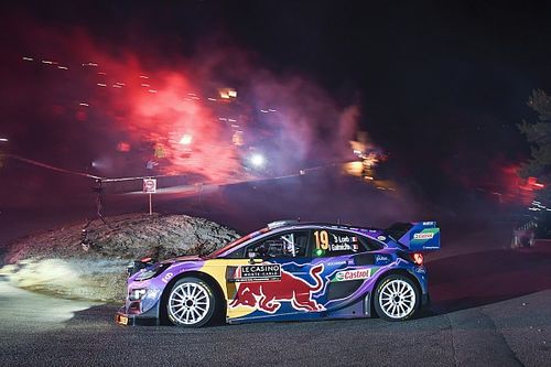 Loeb mène devant Ogier : "Je ne m'attendais pas vraiment à ça"