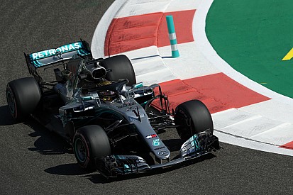 Mercedes: Beschadigde motor van Hamilton ziet er normaal uit
