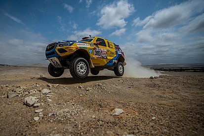 Dakar: Szalayék a 20. helyről várják a zárónapot