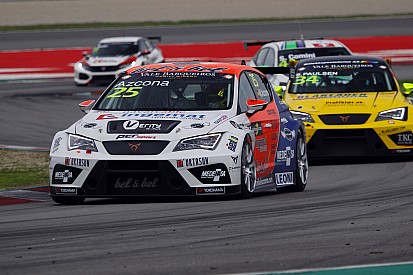 Mike Halder è perfetto e trionfa in Gara 2, Mikel Azcona e KCMG sono i Campioni 2018