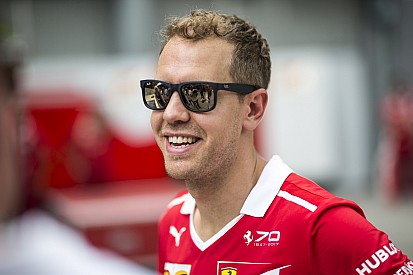 Vettel: Şampiyonluk savaşı henüz bitmedi