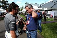 Sainz: "Alonso ha sido valiente, pero en otro momento no lo habr&iacute;a hecho"