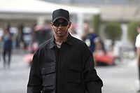 Hamilton Punya Rumah Mewah di Negara Suaka Pajak