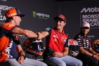 Márquez evita responder qué prefiere, si ganar el título en casa de Honda o en casa de Rossi