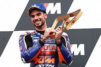 Styria MotoGP: Oliveira makes last-turn pass to win thriller