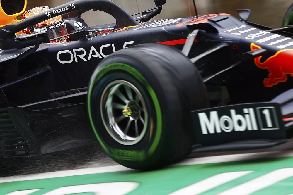 Max Verstappen, Red Bull Racing RB16B
