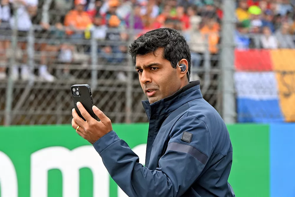 Karun Chandhok, Sky TV
