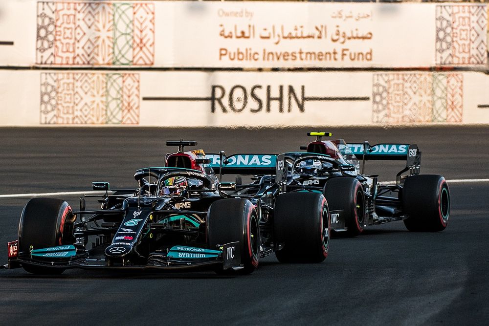 Lewis Hamilton, Mercedes W12, Valtteri Bottas, Mercedes W12