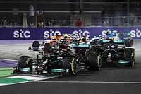 F1: Hamilton vence GP da Arábia Saudita caótico e polêmico e empata com Verstappen a uma corrida do fim