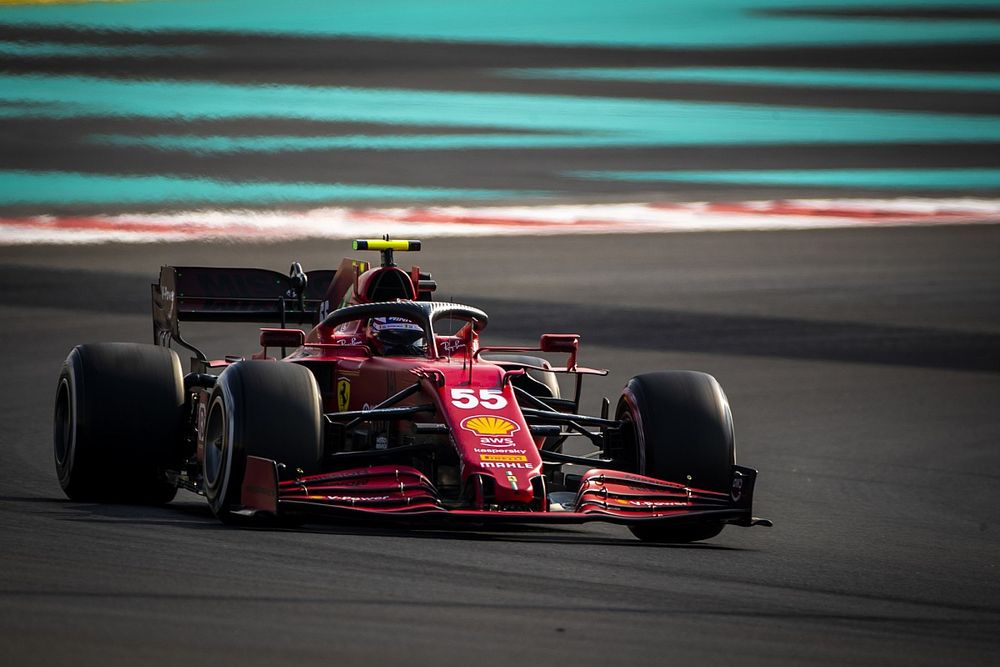 Carlos Sainz Jr, Ferrari SF21