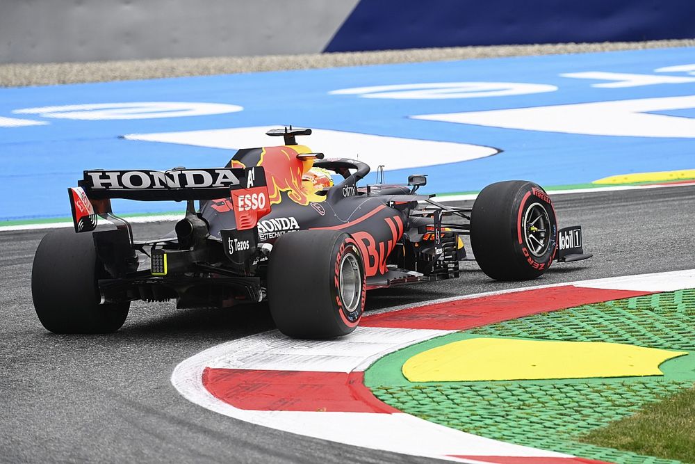 Max Verstappen, Red Bull Racing RB16B