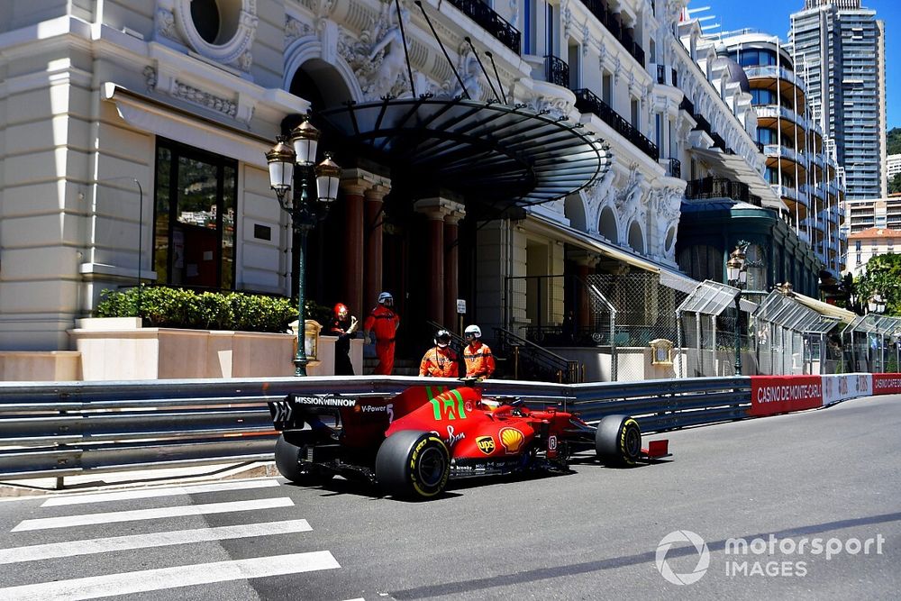 Carlos Sainz Jr., Ferrari SF21