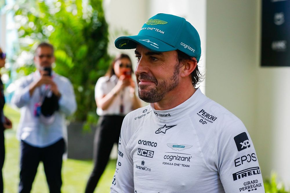 Fernando Alonso, Aston Martin F1 Team 