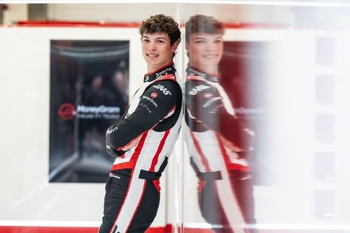 Bearman zastąpi Magnussena