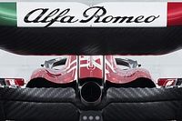Foto's: De nieuwe Alfa Romeo F1-bolide voor 2023 uit alle hoeken